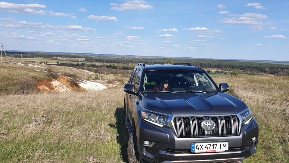 Toyota Land Cruiser Prado 4