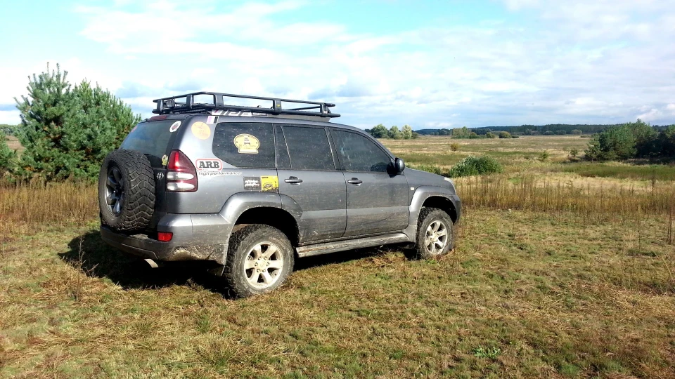 Toyota Land Cruiser Prado 2