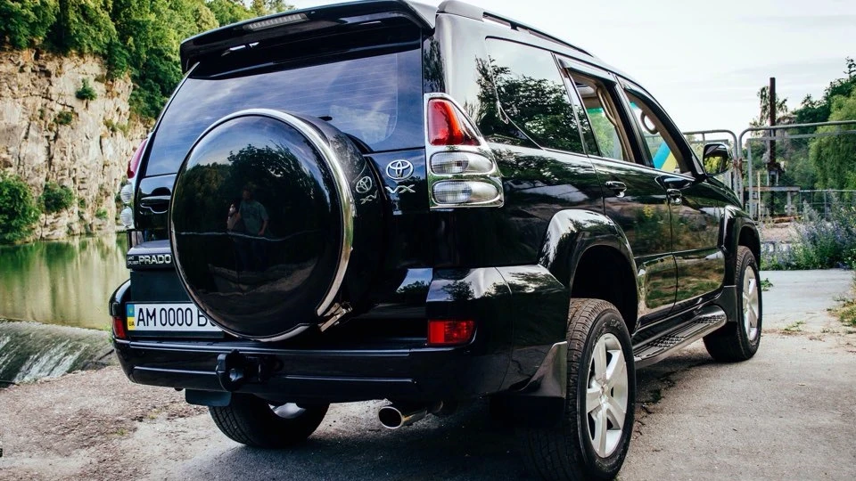 Toyota Land Cruiser Prado 4
