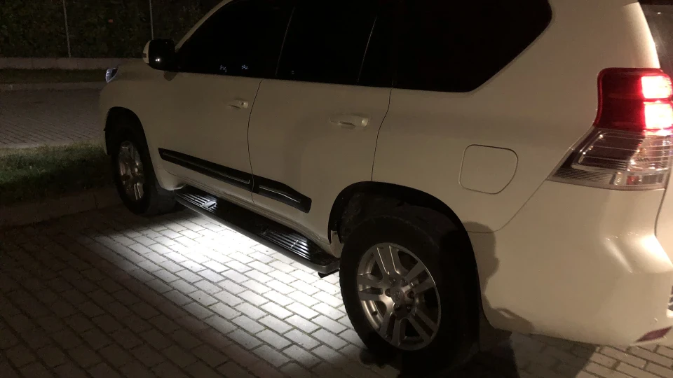 Toyota Land Cruiser Prado 4