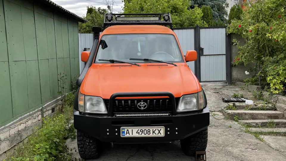 Toyota Land Cruiser Prado 2