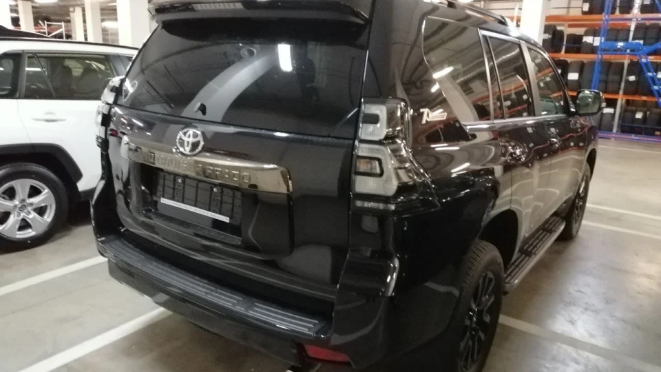 Toyota Land Cruiser Prado 2.8 D 2
