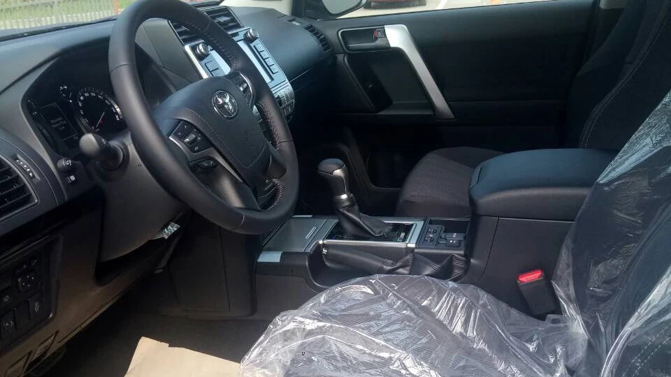 Toyota Land Cruiser Prado 2.8 ТРАКТОР 4