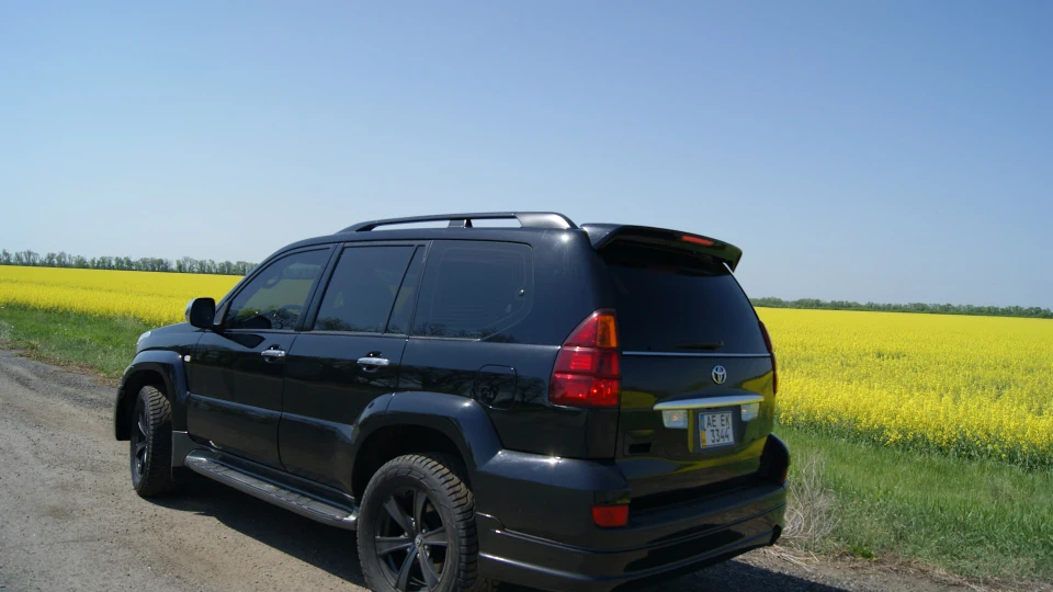 Toyota Land Cruiser Prado 4.0 3