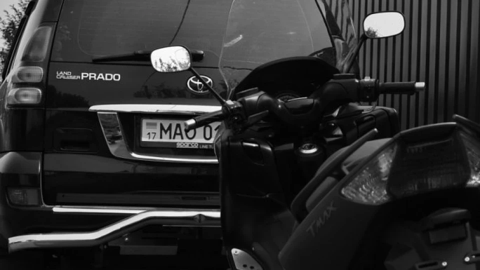 Toyota Land Cruiser Prado 4л. 2