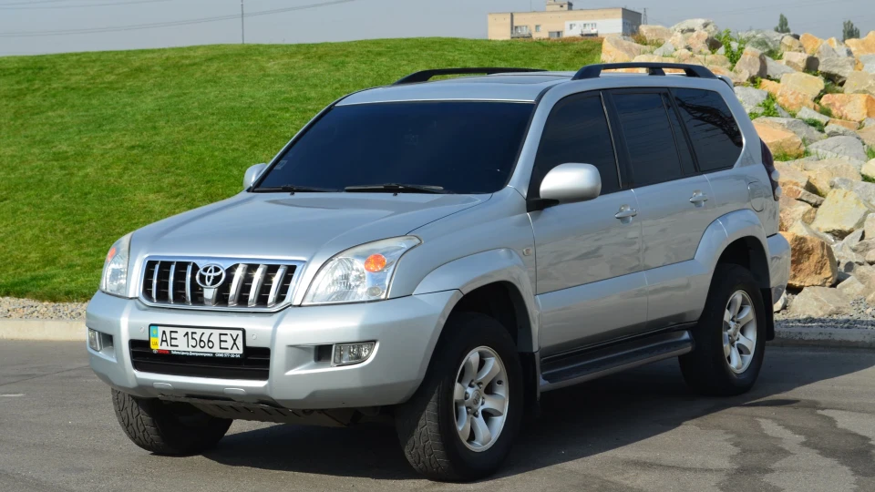 Toyota Land Cruiser Prado 4L 3