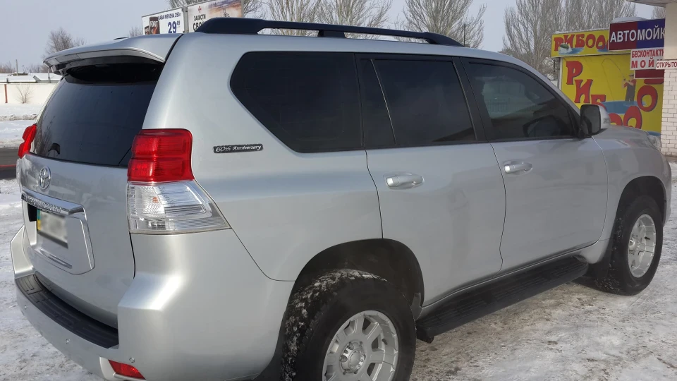 Toyota Land Cruiser Prado 7мі місцевий броньовик 2