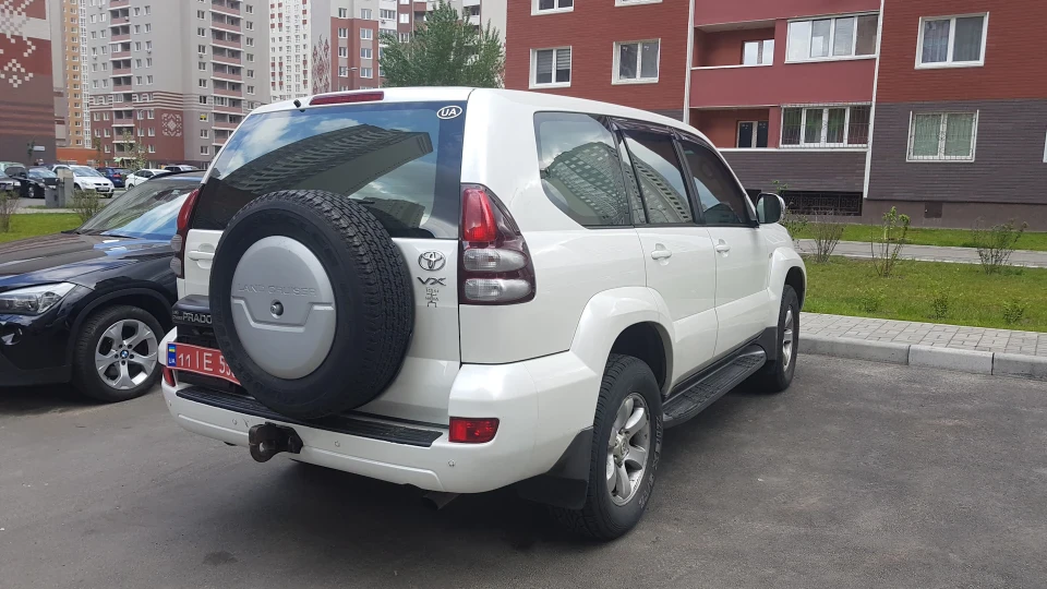 Toyota Land Cruiser Prado Belosnegka 5