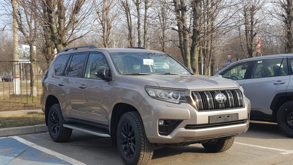 Toyota Land Cruiser Prado Бронзозавр 2