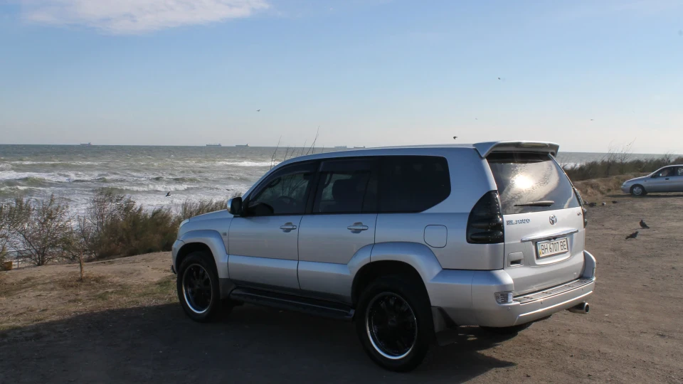Toyota Land Cruiser Prado Японська шафа)) 3
