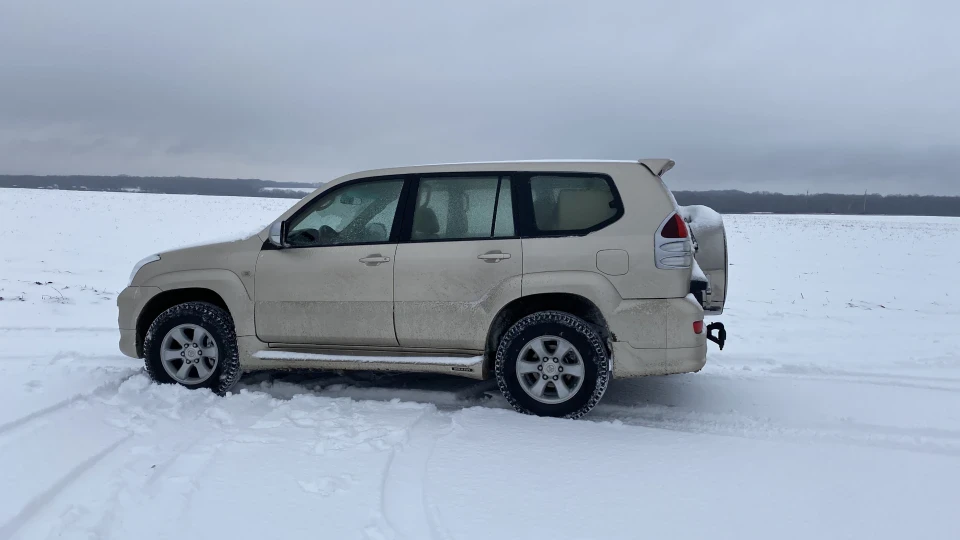 Toyota Land Cruiser Prado Limited 3