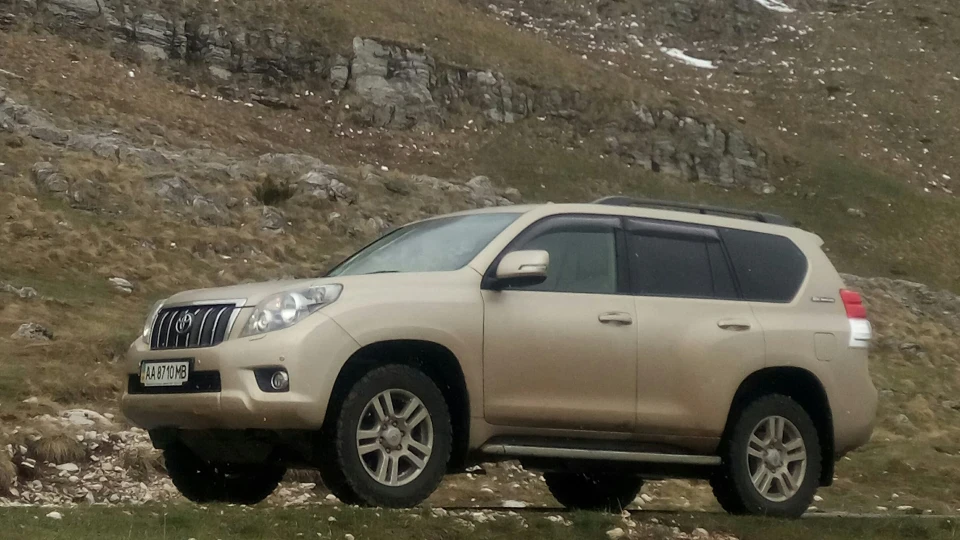 Toyota Land Cruiser Prado мамин ) 3