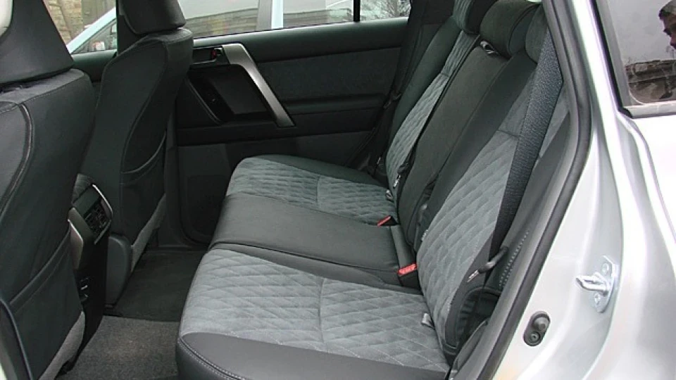 Toyota Land Cruiser Prado З Вигляду Скромний 5