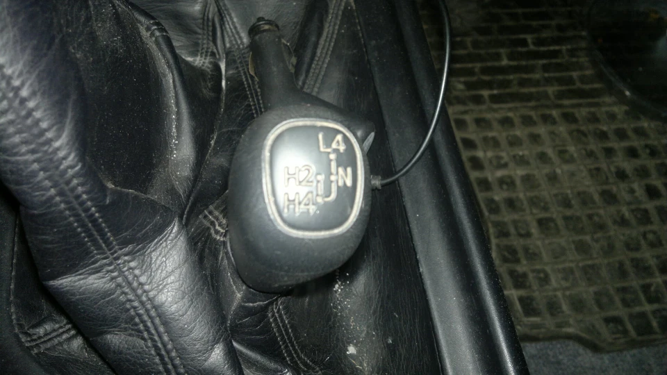 Toyota Land Cruiser Prado слониха 3