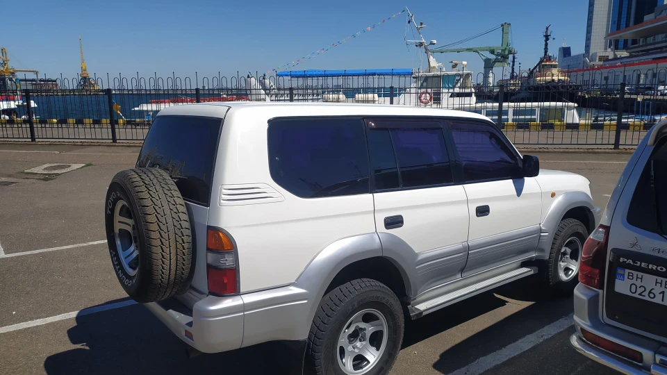 Toyota Land Cruiser Prado Сніжок 2