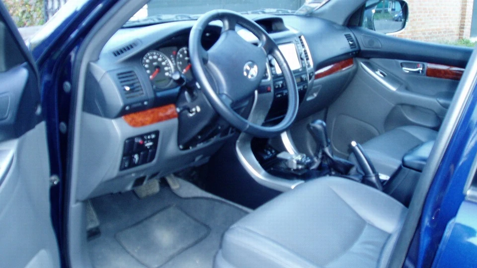 Toyota Land Cruiser Prado темно синій, 3.0TDI D4D 3