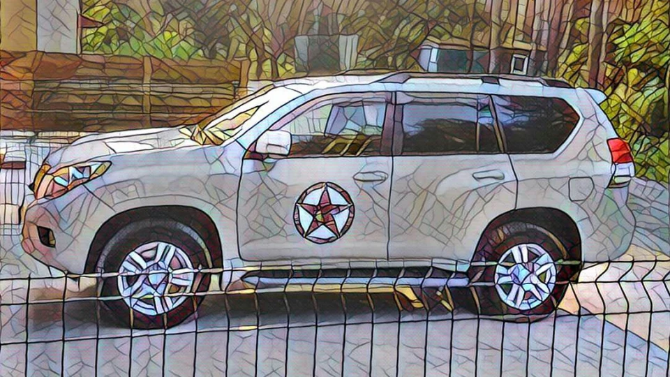 Toyota Land Cruiser Prado White Tank 2