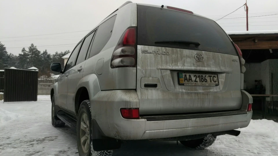 Toyota Land Cruiser Prado WinterBus 2