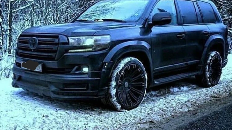 Toyota Land Cruiser