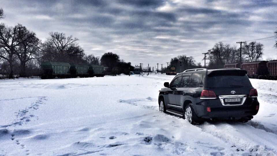 Toyota Land Cruiser 2