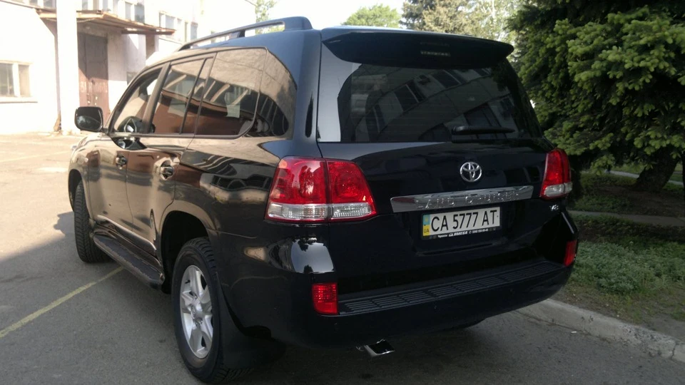 Toyota Land Cruiser