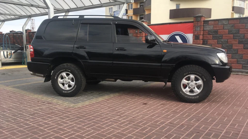 Toyota Land Cruiser 3