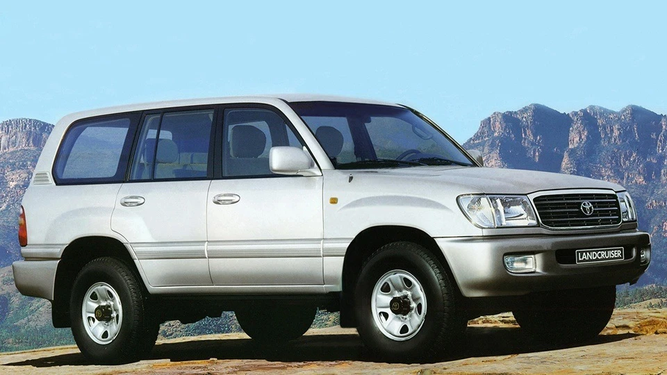 Toyota Land Cruiser 2