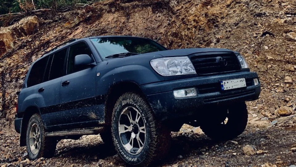 Toyota Land Cruiser
