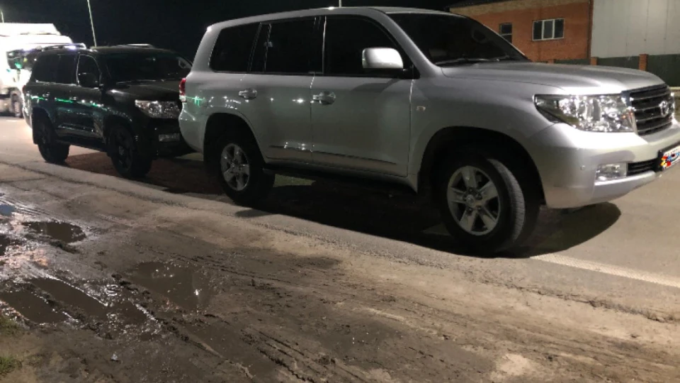 Toyota Land Cruiser 5