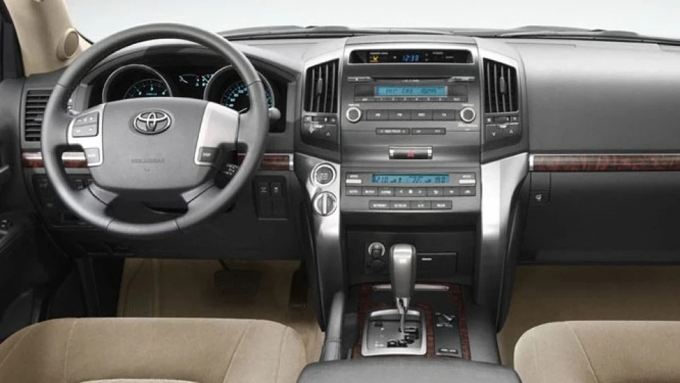 Toyota Land Cruiser 3