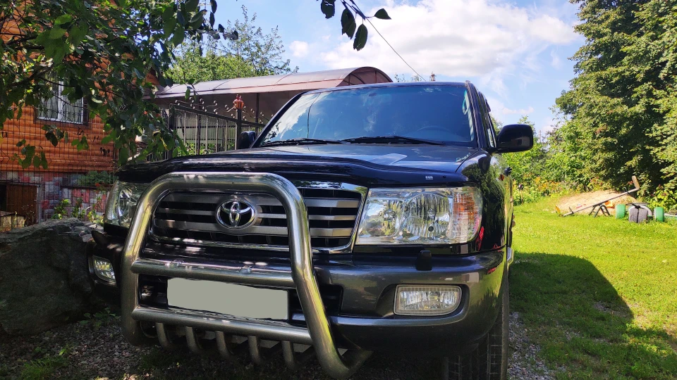 Toyota Land Cruiser 100 4.7