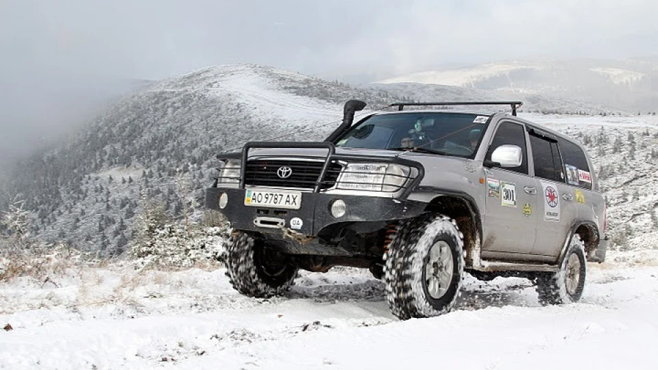 Toyota Land Cruiser 100 Офф-роад, експедицій. 3