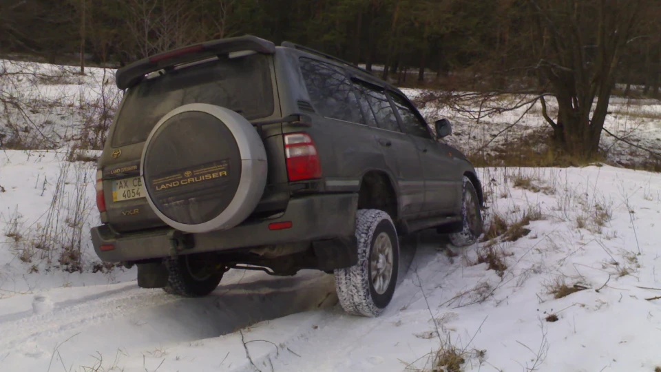 Toyota Land Cruiser 100