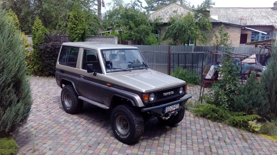 Toyota Land Cruiser 2,4td