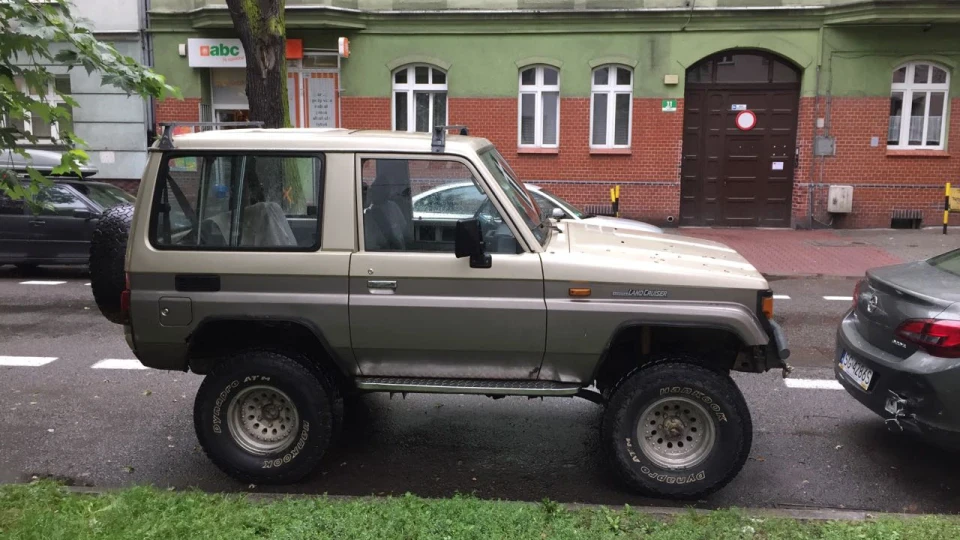 Toyota Land Cruiser 2,4td 2
