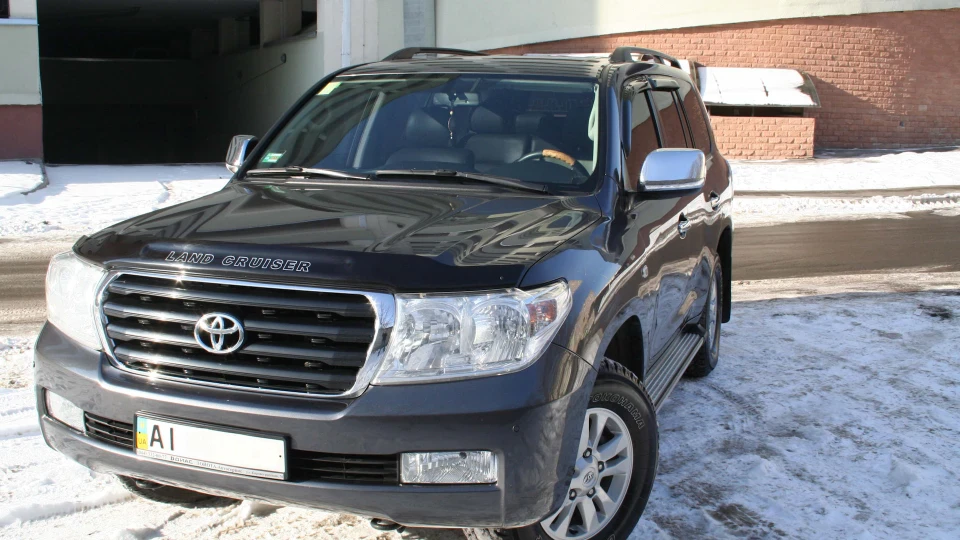 Toyota Land Cruiser 4.0 V6 4
