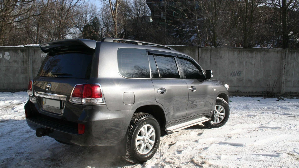 Toyota Land Cruiser 4.0 V6 5