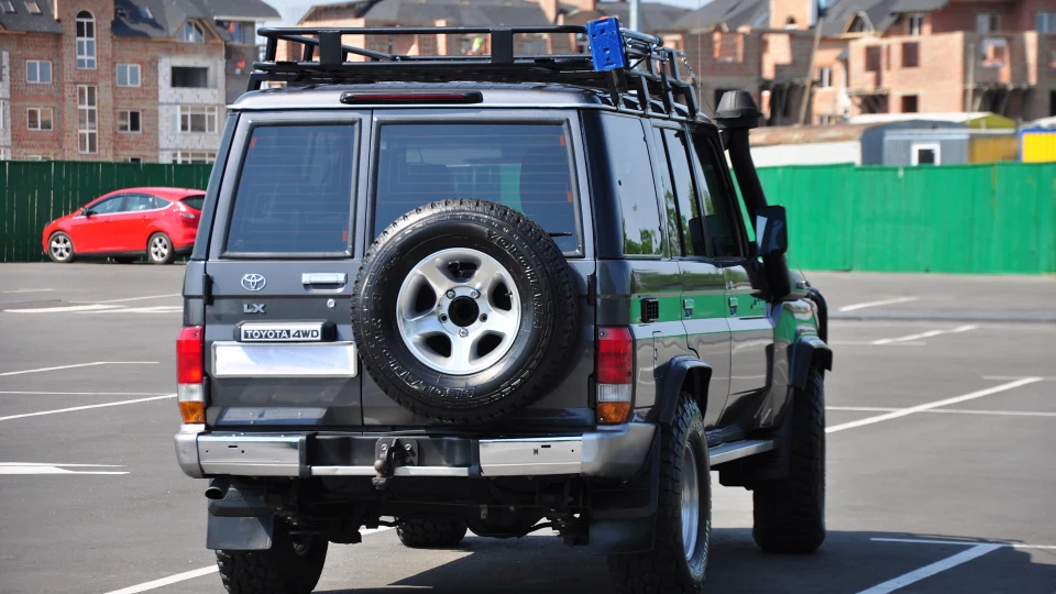 Toyota Land Cruiser 4.2 BIKEMOBIL