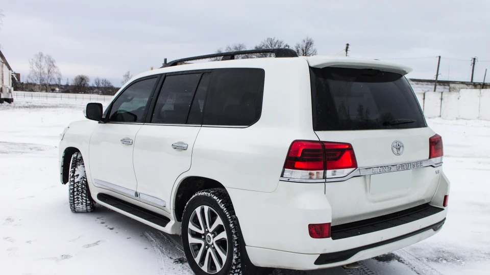 Toyota Land Cruiser 4.5 Premium