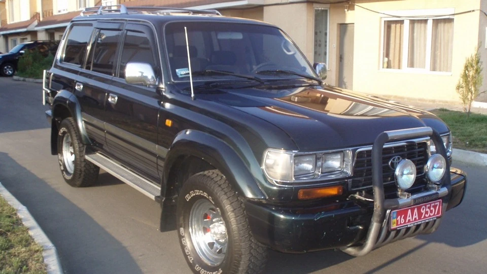 Танк Toyota Land Cruiser 4.5