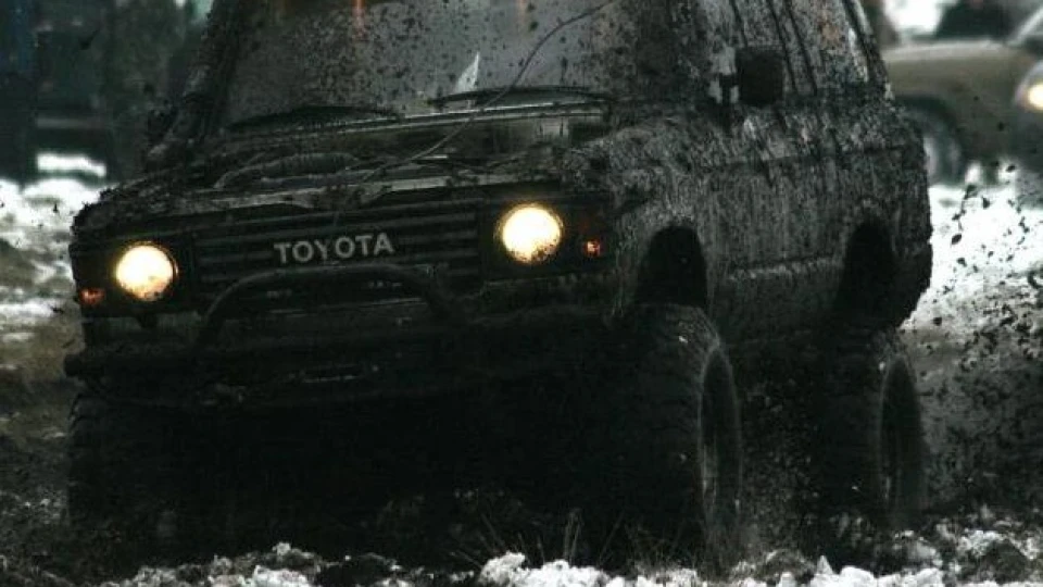 Toyota Land Cruiser 60 Системи Анаболік 4