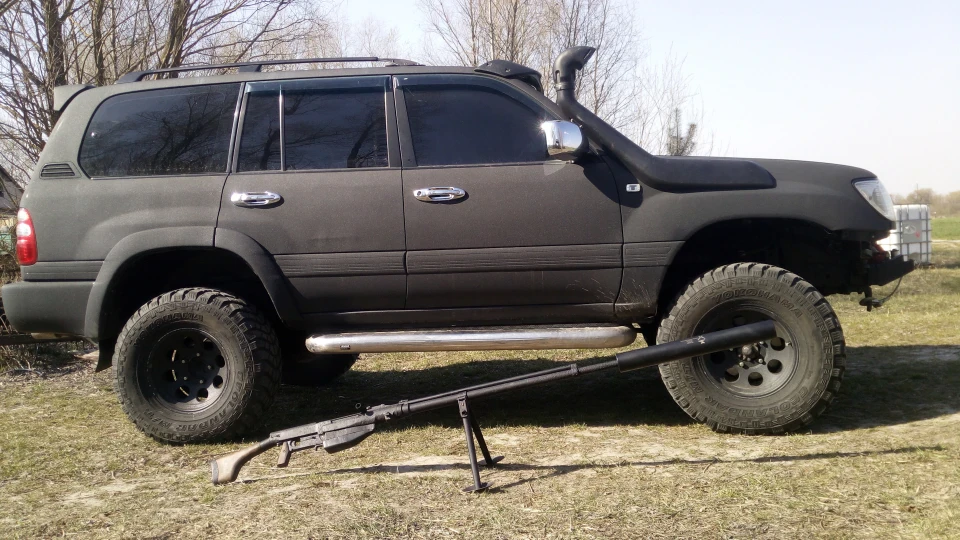 Toyota Land Cruiser Behemoth 4