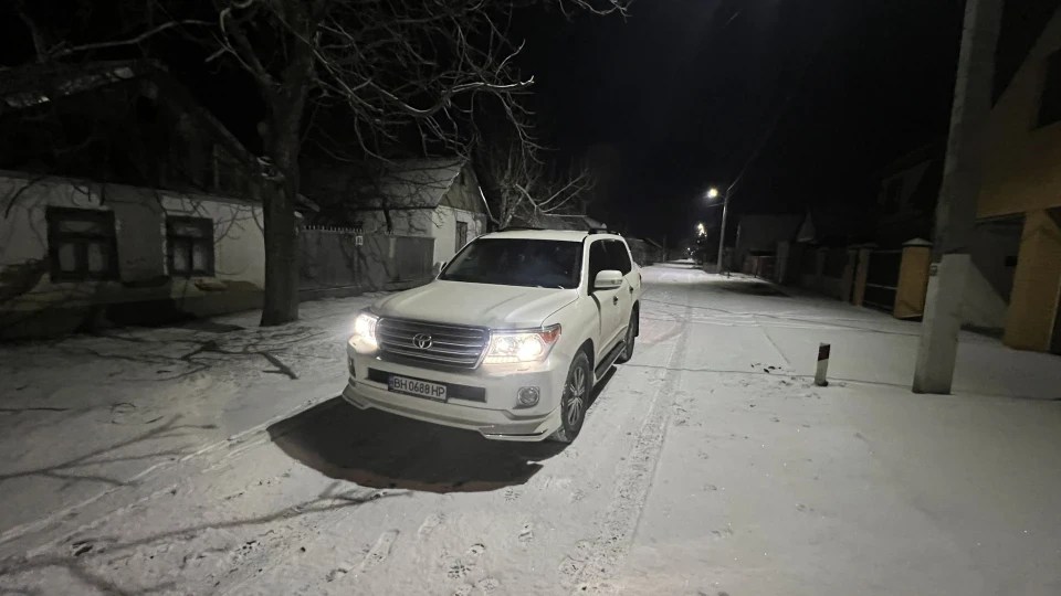 Toyota Land Cruiser Білий перламутр, 4.5 D 2