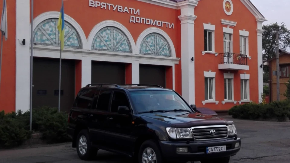 Toyota Land Cruiser Биги 2