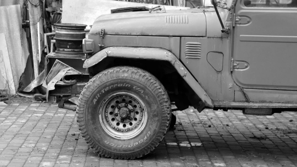 Toyota Land Cruiser BJ40 3