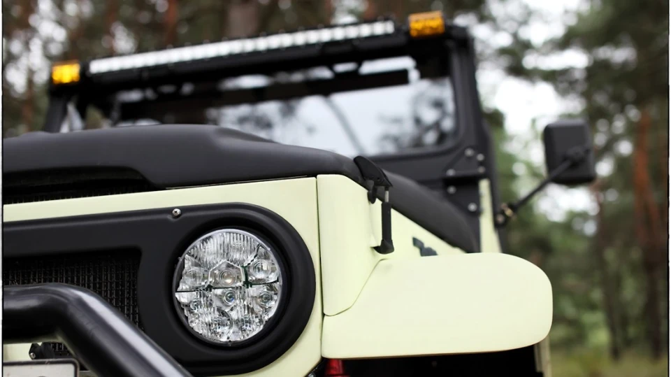 Toyota Land Cruiser BJ42 ICON Dr.Cheak 5