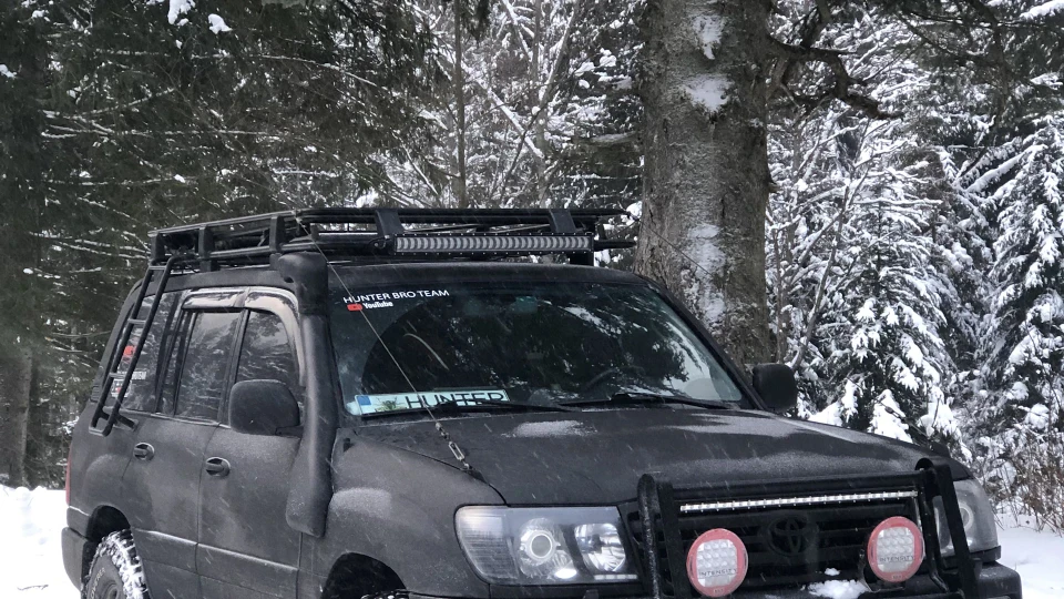 Toyota Land Cruiser HUNTER 4