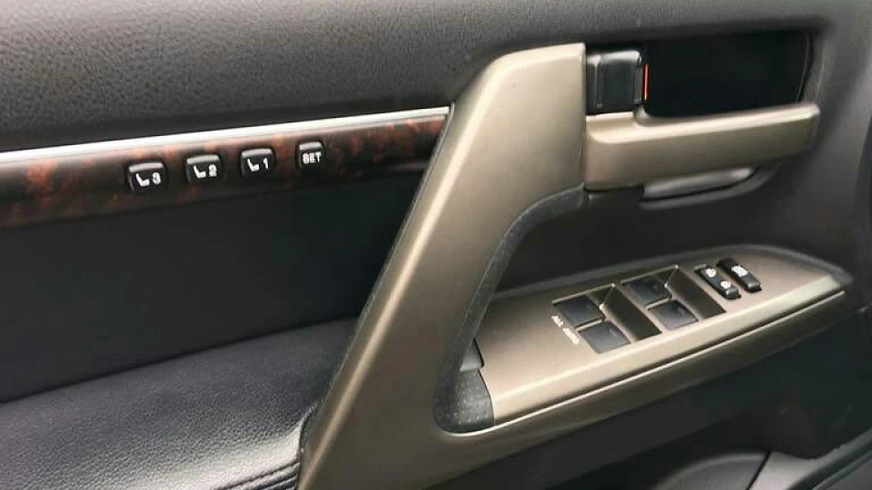 Toyota Land Cruiser Кукурудза 5