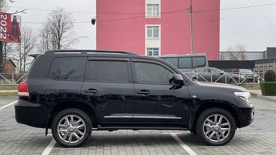 Toyota Land Cruiser Кукурудзер 5