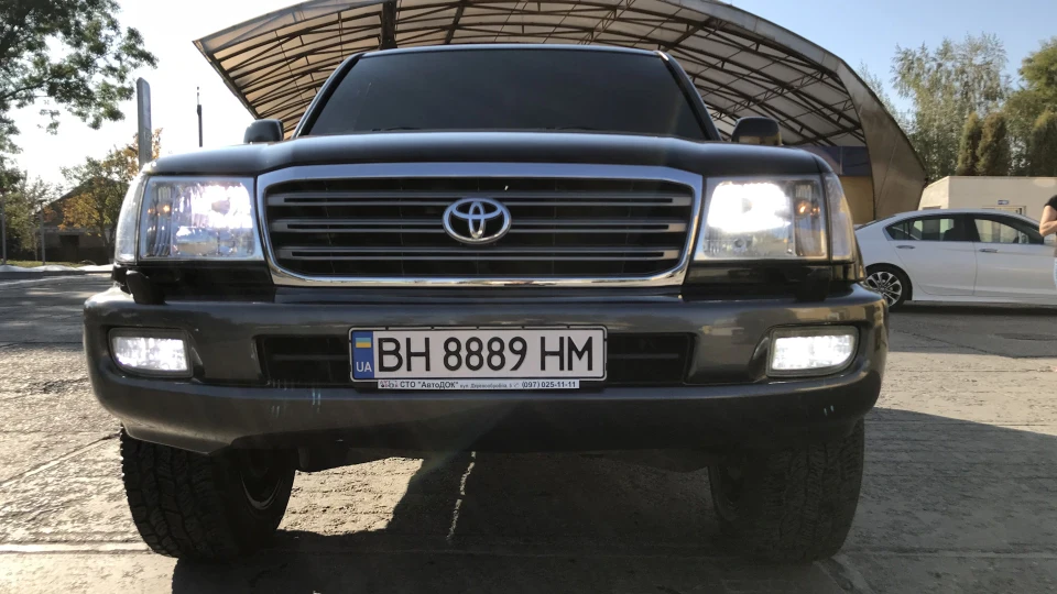 Toyota Land Cruiser Сотка 2